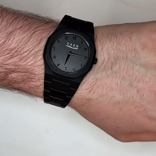 Relógio Masculino SABR Arábia — Essência Black